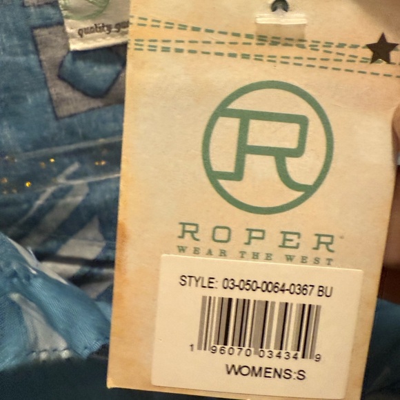 Roper Blue Button Down Shirt with Notched Collar and Long Sleeves size S - Picture 8 of 10